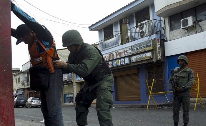 Decretan toque de queda desde este lunes en Táchira
