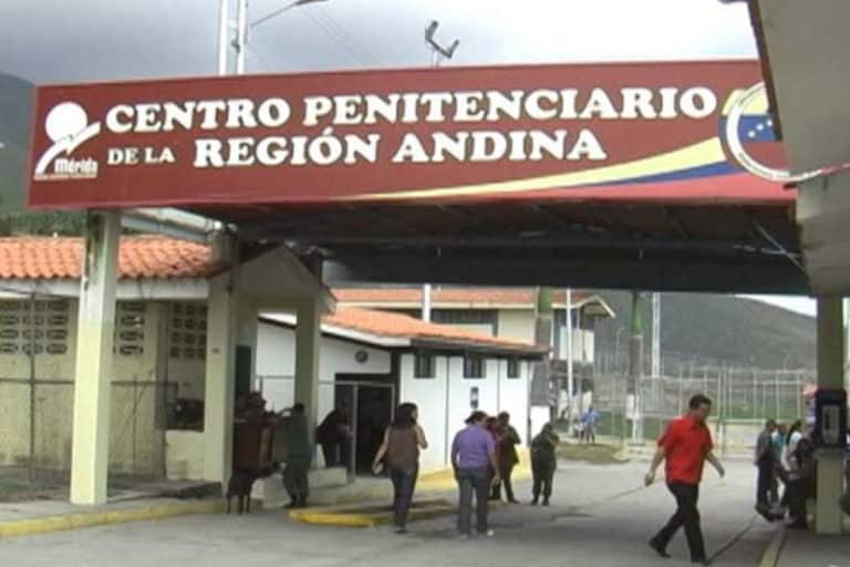 Reportan motín en el Centro Penitenciario de la Región Andina