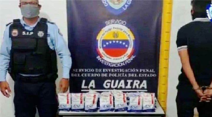 La Guaira: Por hurto de alimentos detienen a jefe de vigilancia del Mercal (Vídeo)