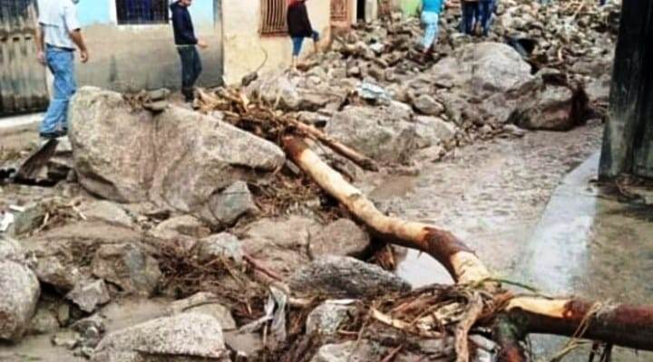 11 fallecidos dejan las lluvias en municipio Tovar del estado Mérida (+Vidfeos)
