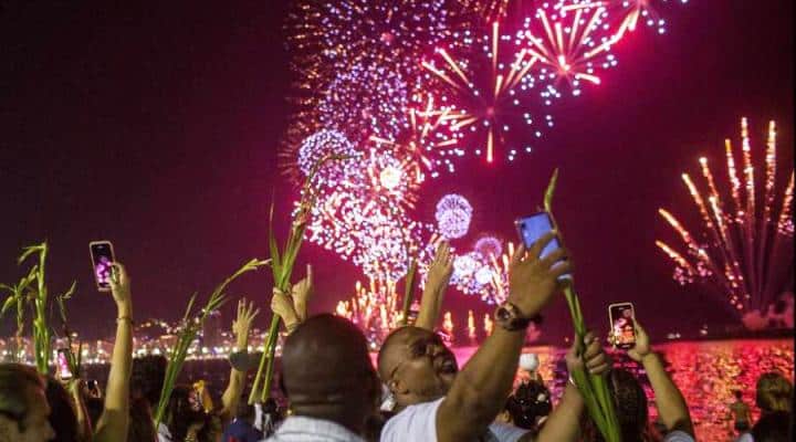 Grandes ciudades cancelan fiestas de Año Nuevo por Ómicron