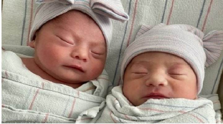 Dio a luz a gemelos que nacieron en distinto año: Uno en 2021 y el otro en 2022
