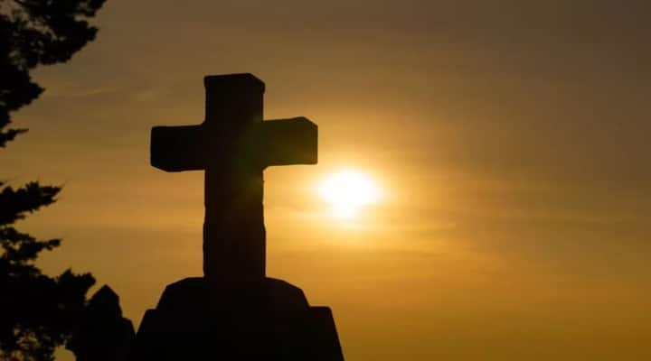 Borracho causa tragedia al embestir fieles que participaban en la ‘Caminata de fe con María’