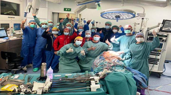 Fernando Ascanio el doctor venezolano que realizó primer trasplante de pulmón con robótica en España